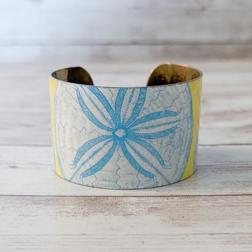 Vintage Two's Company Cuff Bracelet Sand Dollar Blue Yellow